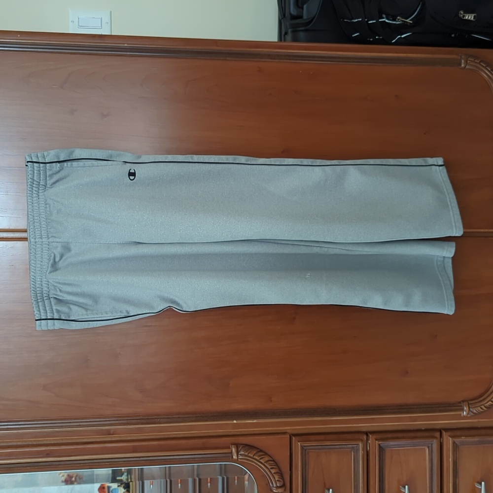 champion large kids sweatpants in gray